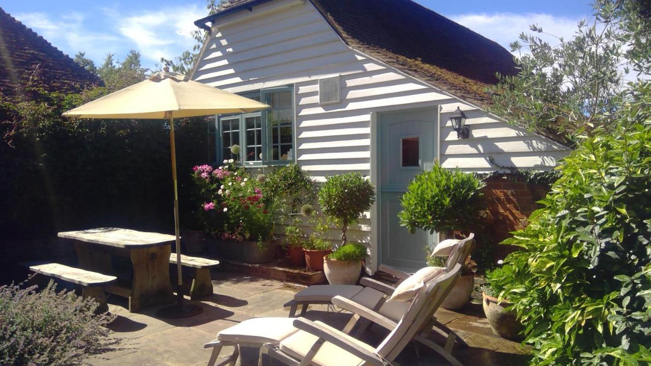Freshwater Barn * Benenden